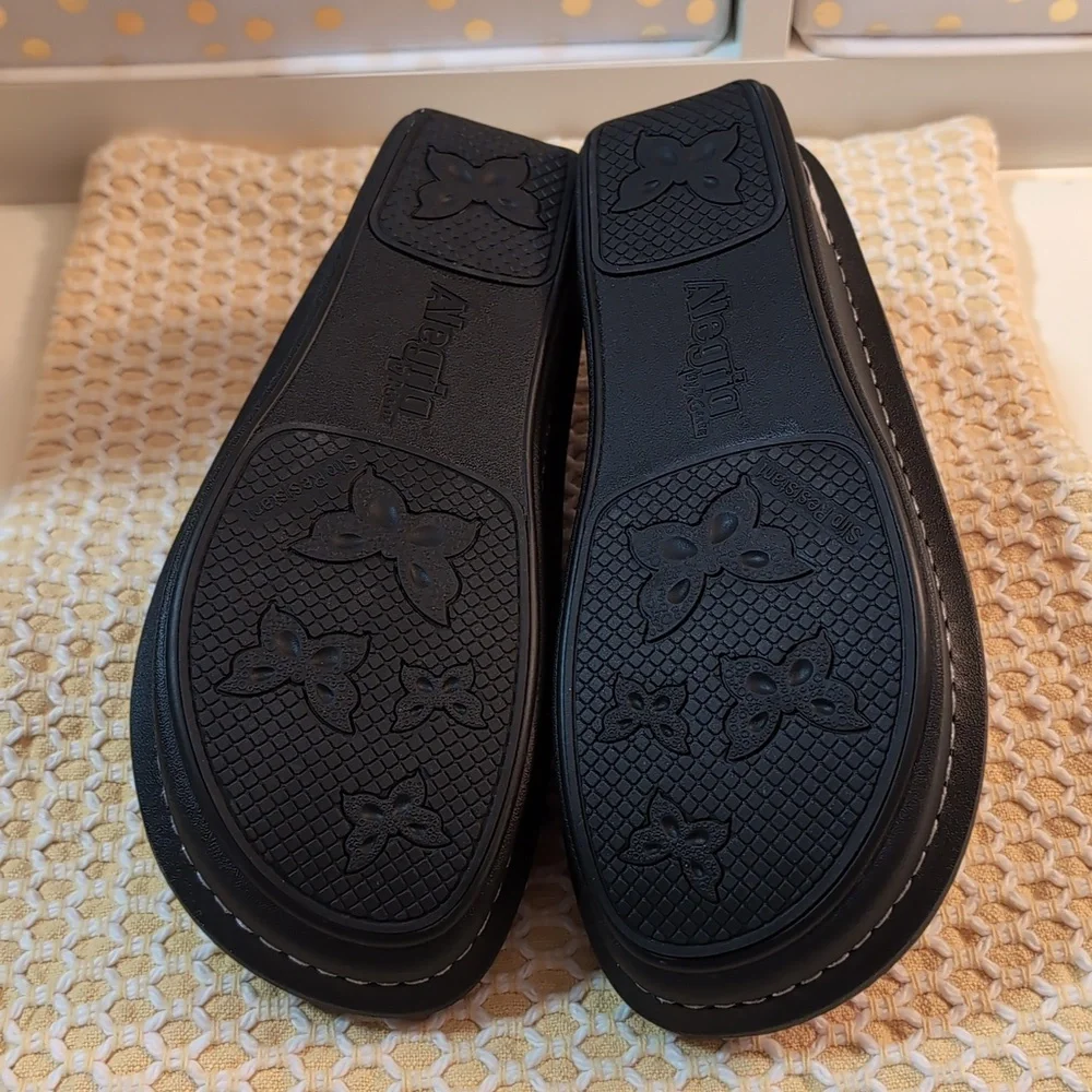 Alegria Multicolor Floral Mary Jane Shoes Size 37 New - Picture 6 of 10